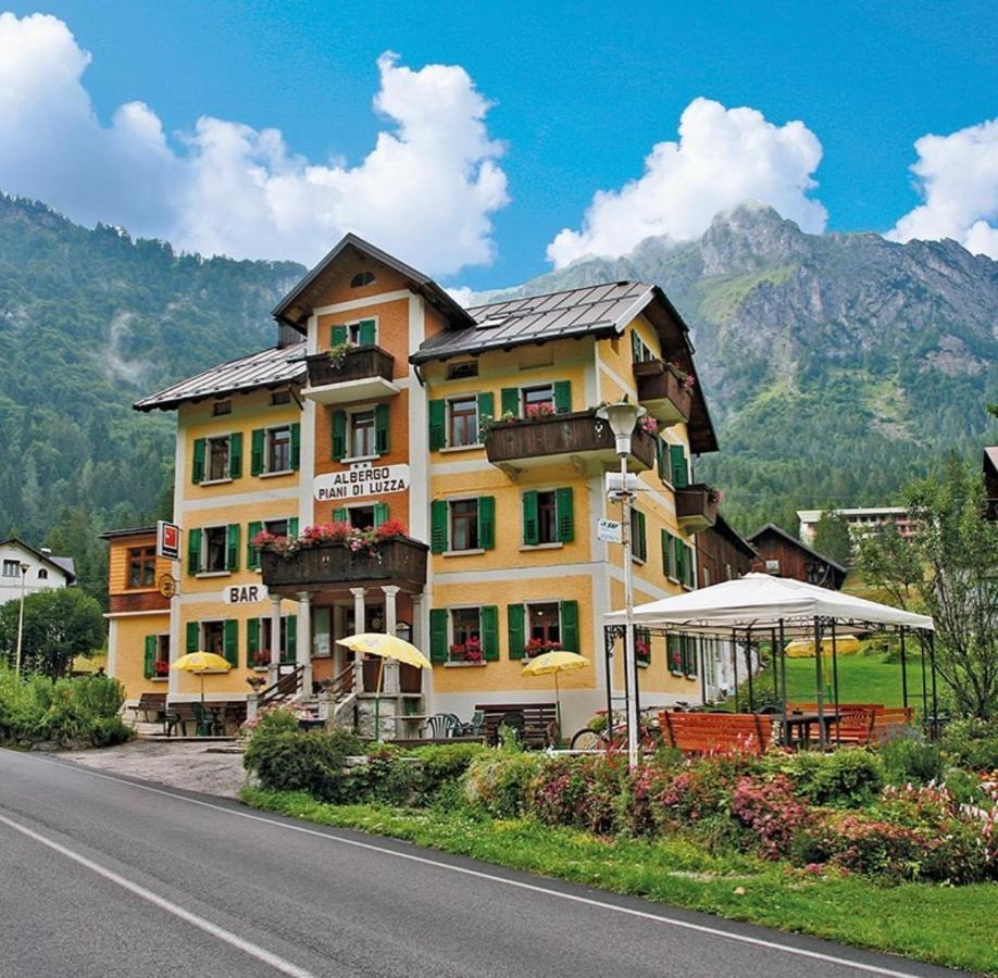 Albergo Piani Di Luzza Forni Avoltri Exterior foto